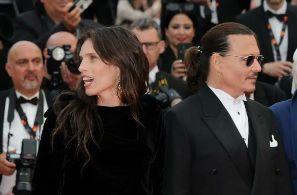 Maïwenn et Johnny Depp lors de l'ouverture du Festival de Cannes 2023. @ Alamy