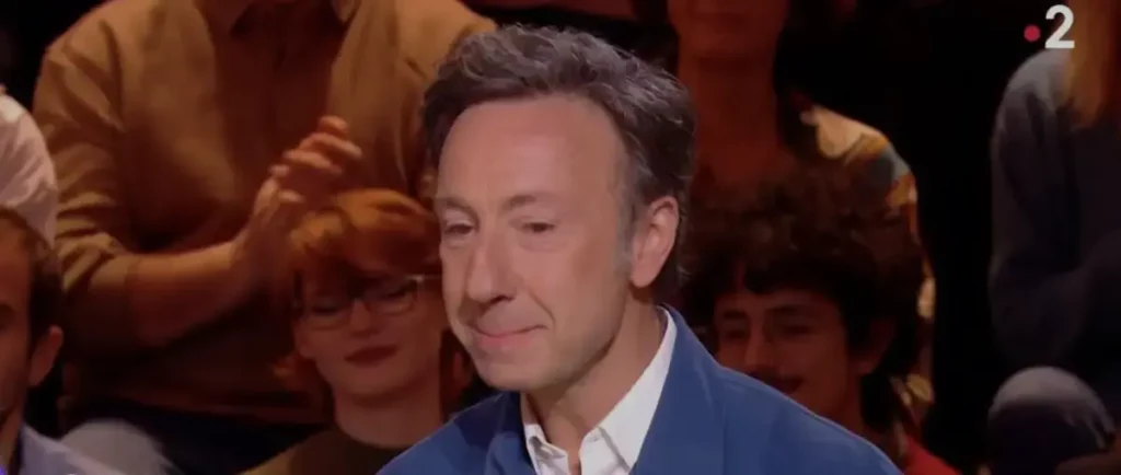 Stéphane Bern : Confidences choc et émotions sur le plateau de "Quelle Époque!"