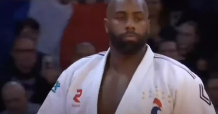 Teddy Riner esquive Laurent Delahousse en live !