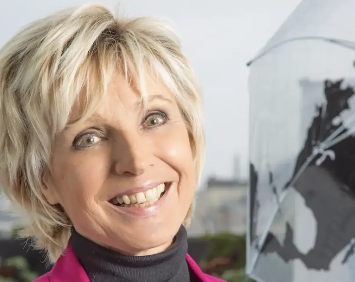 Évelyne Dhéliat dévoile son combat contre le cancer pour sensibiliser au dépistage