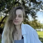 Emma Smet : sa nouvelle apparence choque par sa ressemblance avec Natasha St-Pier ! Emma Smet