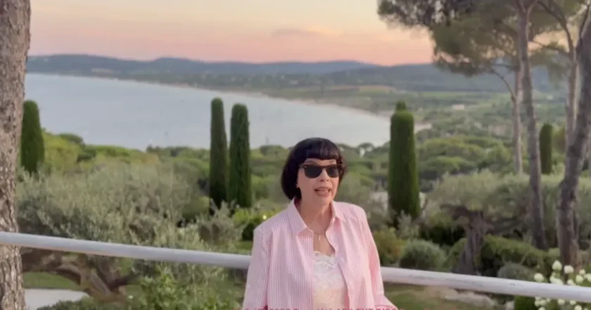 Mireille Mathieu célèbre 60 ans de carrière avec son grand retour à l’Olympia