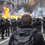 Un journaliste blessé à Lyon, l'émotion de Léa Salamé en direct au 20 heures Manifestation Lyon Blessure