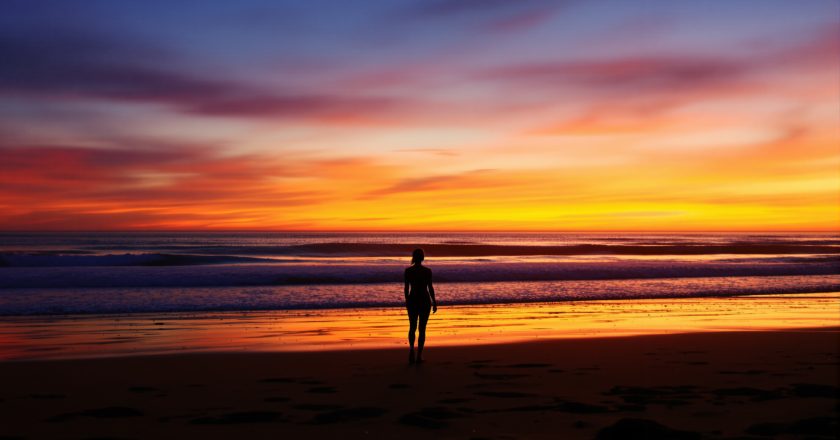 Un influenceur suivi par des millions de fans retrouvé pendu à 31 ans chez lui