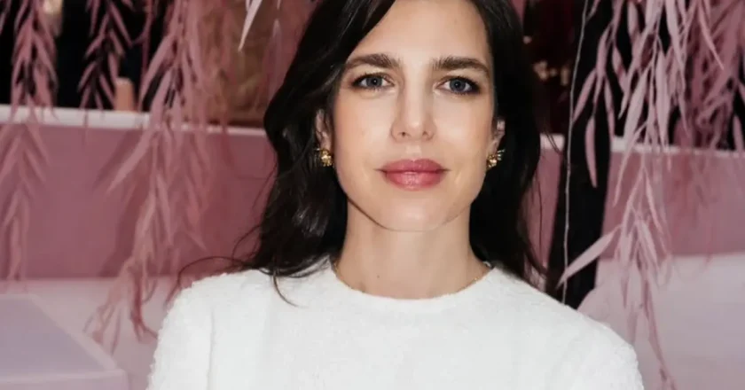 Charlotte Casiraghi aborde l’alcoolisme dans son essai « La Fêlure »
