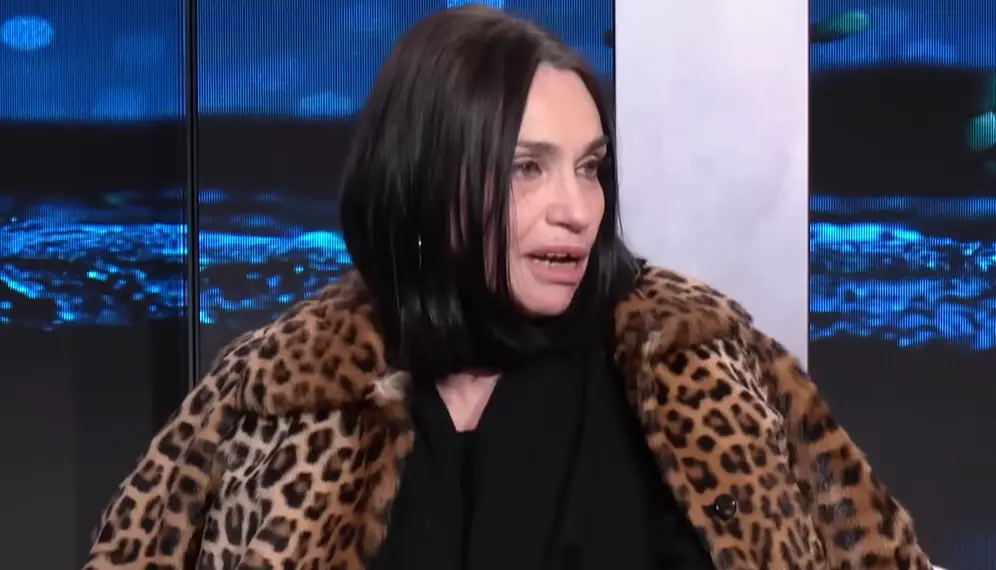 Béatrice Dalle choque la Toile : Son attirance troublante pour Poutine et les « mecs qui font peur »