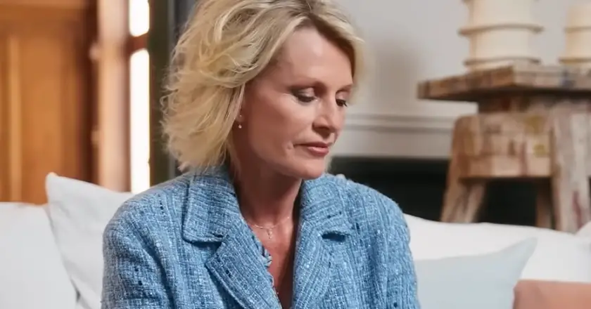 « Bouche de canard » :Sophie Davant méconnaissable après une injection ratée