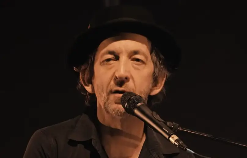 Arthur H regrette les « secrets » de la capitale. Paris a-t-il perdu son âme ?