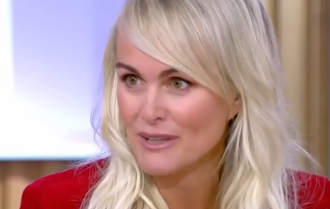 Biopic de Johnny : Laeticia Hallyday écartée, la fureur monte