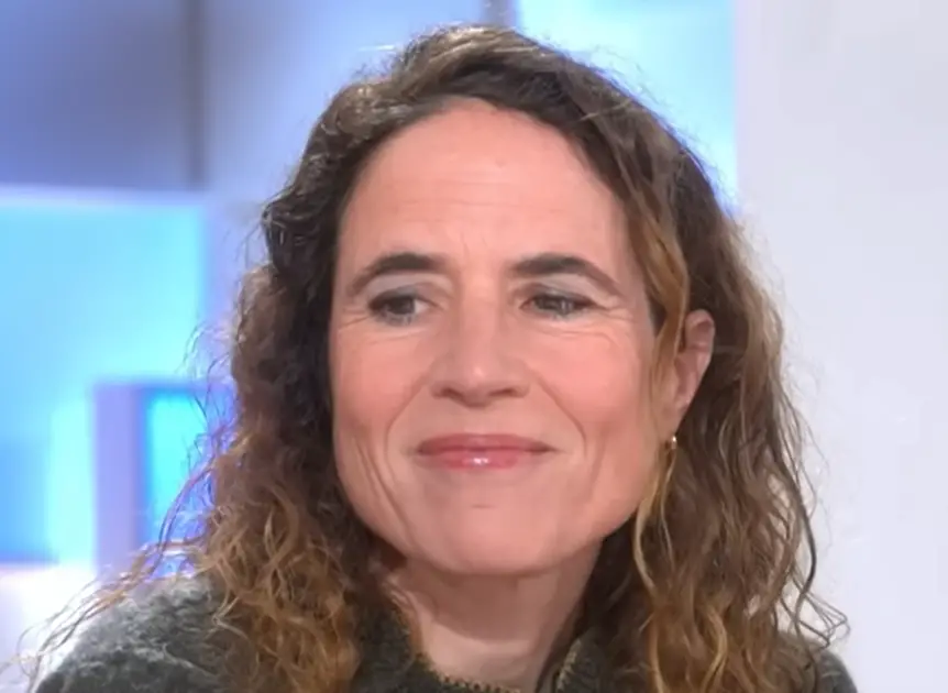 Mazarine Pingeot la fille de Mitterrand boycotte La Flèche après la victoire du RN : le clash littéraire