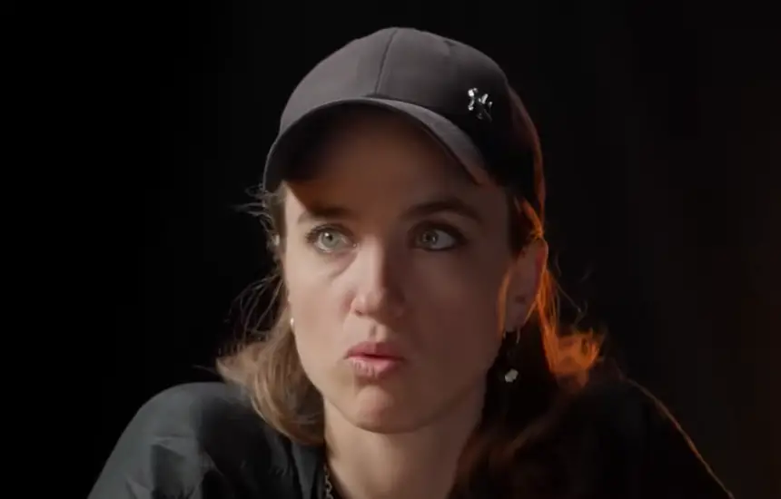 Adèle Haenel recadre Aurélie Casse : « Mon enfance ne doit pas être le sujet »