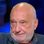 François Berléand : "La retraite ? Je préfère mourir sur scène avec plaisir !" François Berléand 2026-04-14 111306
