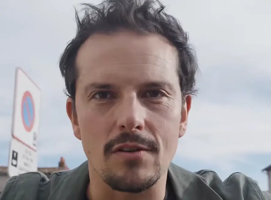 « J’ai eu la perte d’un frère » : comment l’amour a survécu à une transition de genre