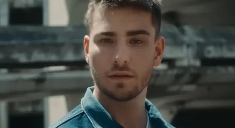 « Qu’est-ce qui me retient ici ? » : le combat secret de Julien Lieb contre la dépression