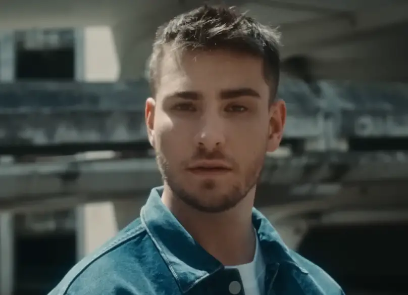 « Qu’est-ce qui me retient ici ? » : le combat secret de Julien Lieb contre la dépression