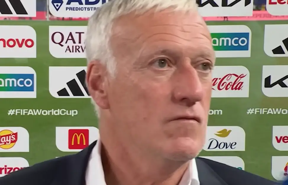 Didier Deschamps frappé par un drame familial, une caricature de Charlie Hebdo fait polémique