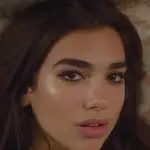 Quelques jours après le mariage de Dua Lipa, son auteur-compositeur retrouvé poignardé à mort Dua Lipa 2026-06-09 111426