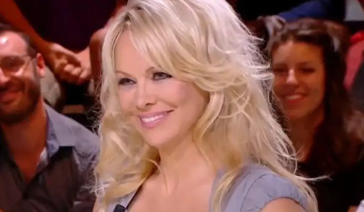 Pamela Anderson brise le silence : 13 ans pour vaincre l’hépatite C