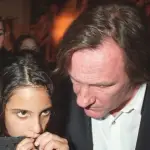 "Violée à 6 ans" : Roxane Depardieu fait des révélations bouleversantes Roxane Depardieu 2026-06-18 110811