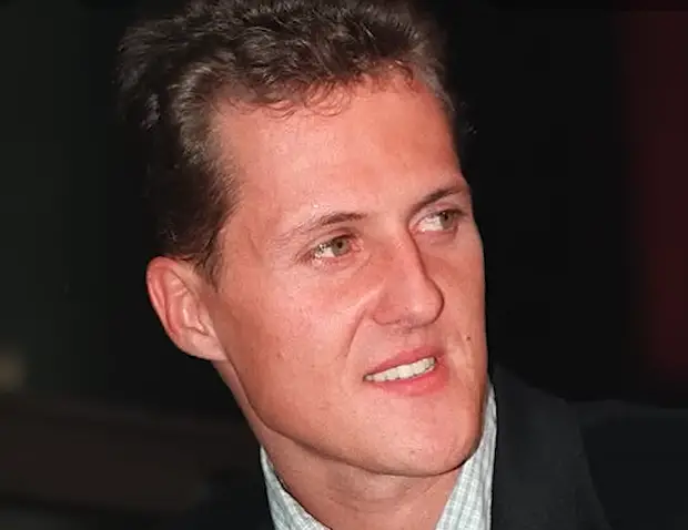« Schumacher est mort » : ils attendent juste la famille pour le débrancher « Schumacher est mort » : ils attendent juste la famille pour le débrancher