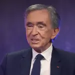 "Une tenue impeccable exigée" : Bernard Arnault impose sa rigueur millimétrée chez LVMH Bernard Arnault 2026-07-27 170618