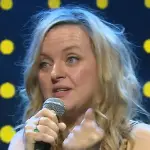 "Nu dans son lit" : l'humoriste Christine Berrou balance sur un célèbre animateur télé Christine Berrou 2026-07-08 113547