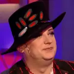 Boy George boycotté : sa chanson générée par IA, sa carrière vire au cauchemar Boy George 2026-08-10 105210