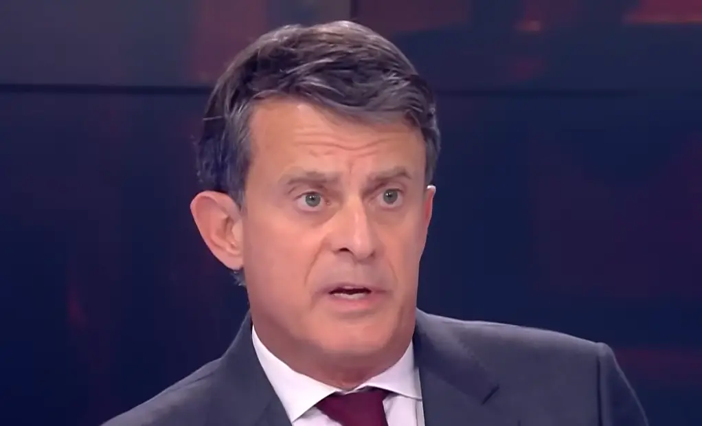 « Quelques Blancs » : l’histoire du dérapage qui a failli coûter sa carrière à Manuel Valls « Quelques Blancs » : l’histoire du dérapage qui a failli coûter sa carrière à Manuel Valls