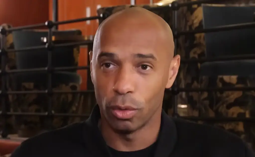 Un aquarium de 25 000 litres chez lui : Thierry Henry a renoncé à sa villa de rêve Un aquarium de 25 000 litres chez lui : Thierry Henry a renoncé à sa villa de rêve
