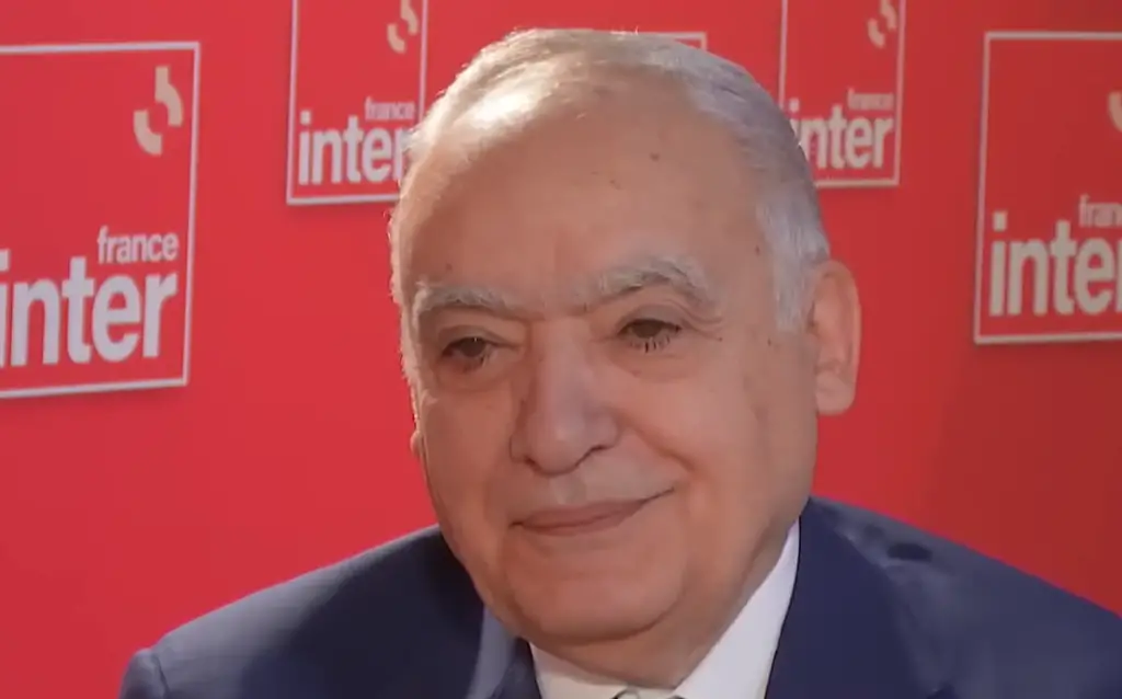 Ghassan Salamé : le parcours d’un grand diplomate et père de Léa Salamé Ghassan Salamé : le parcours d’un grand diplomate et père de Léa Salamé