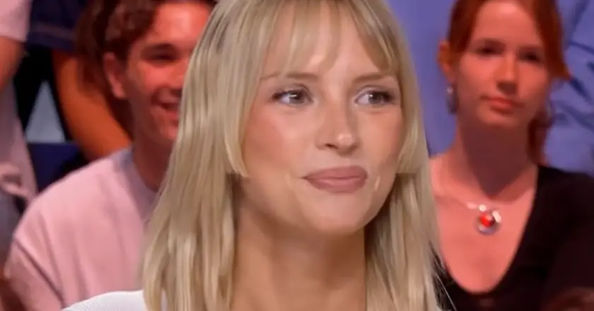 Angèle, métamorphose capillaire et nouvel album après un deuil Angèle, métamorphose capillaire et nouvel album après un deuil