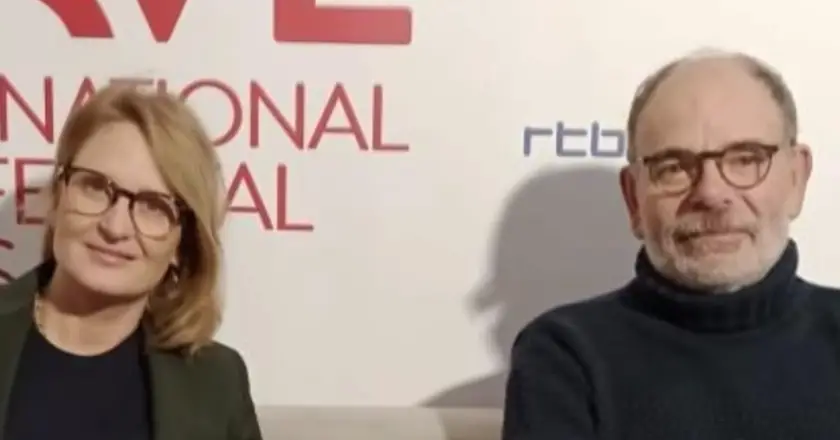Jean-Pierre Darroussin et Anna Novion : l’amour malgré 26 ans d’écart Jean-Pierre Darroussin et Anna Novion : l’amour malgré 26 ans d’écart